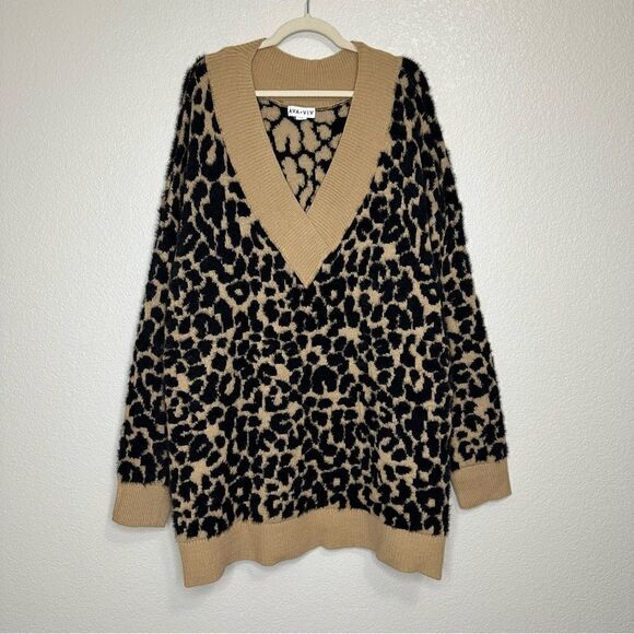 Ava & Viv Leopard Print Fuzzy V-neck Pull Over Sweater - Picture 2 of 13